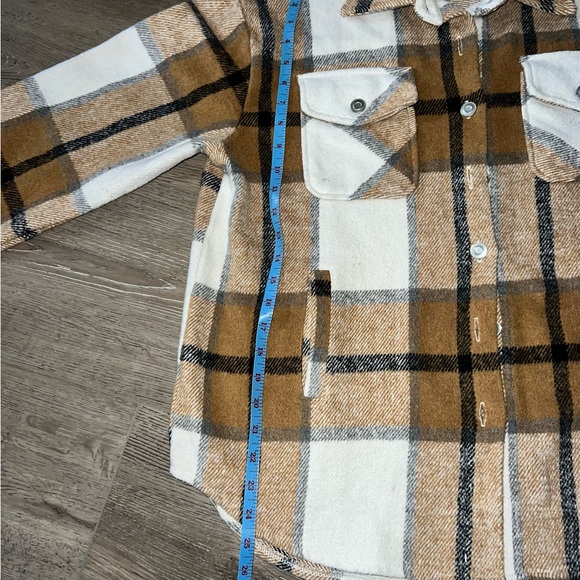 Woman’s Flannel Plaid Button Down Shacket Jacket Coat Size Med heavy duty - Picture 5 of 8
